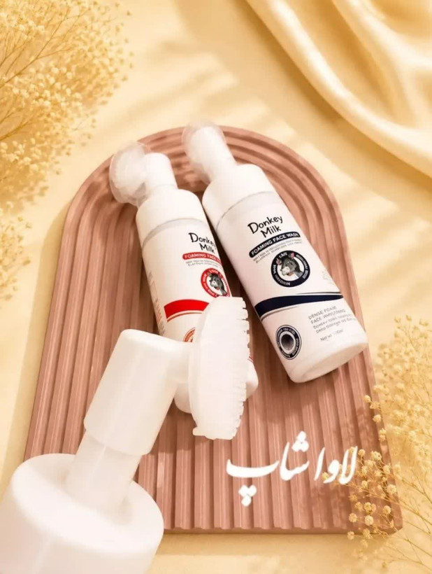 فوم شستشو براش دار شیر الاغ